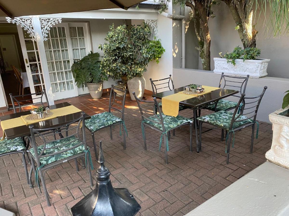 Oxford Lodge Vryheid Bagian luar foto