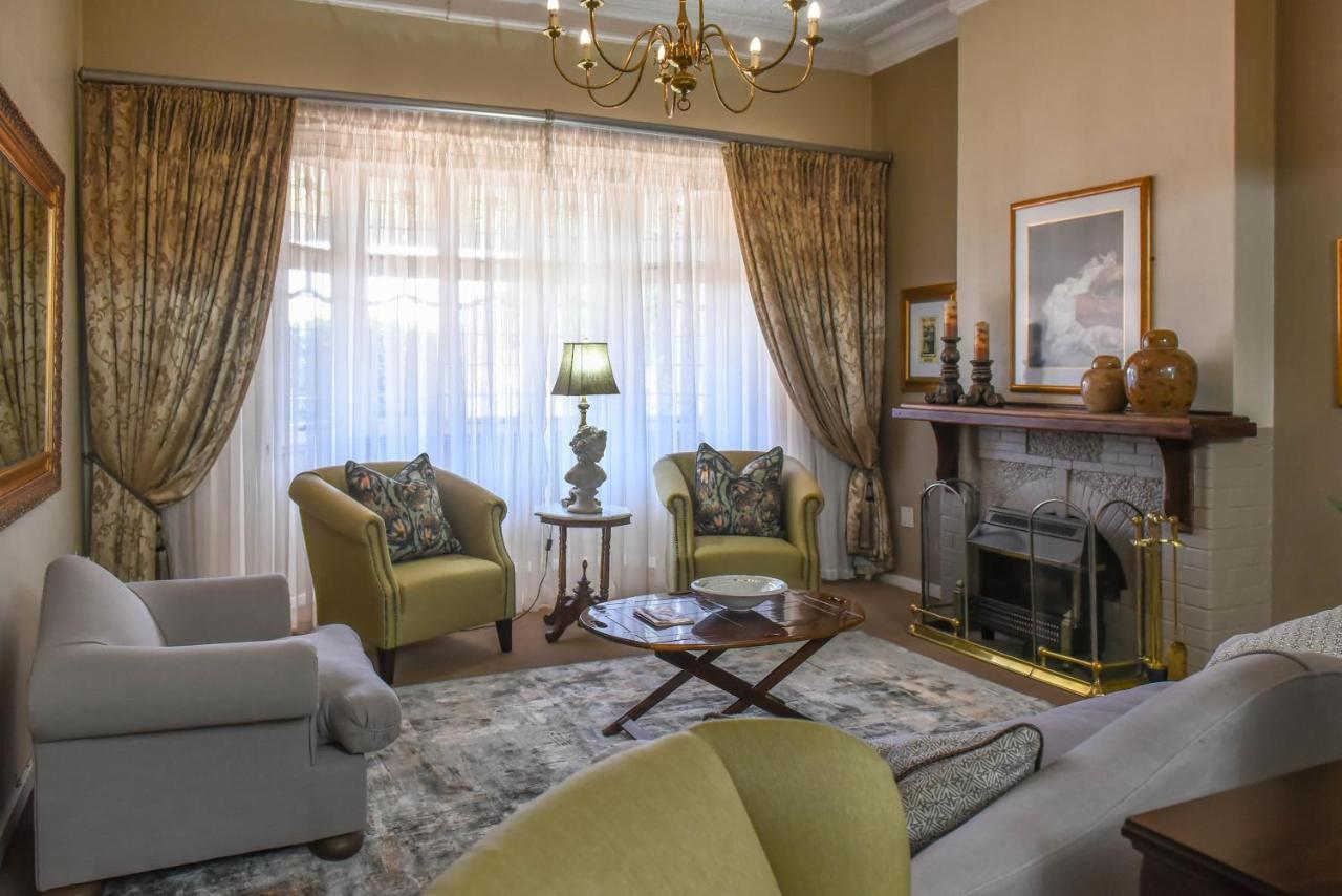 Oxford Lodge Vryheid Bagian luar foto